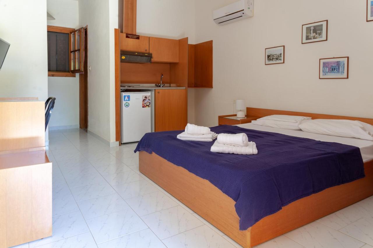 Athina Apartments Palaiopoli  Exteriér fotografie